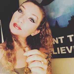 Meet your Posher, Jess